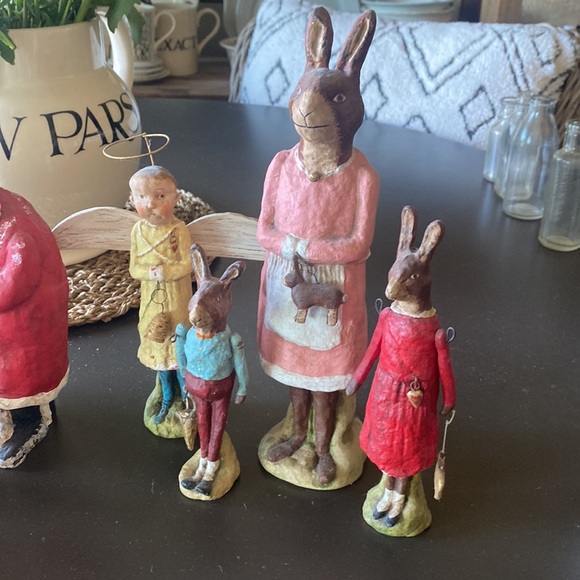 Selection of Debbee thiabault - Picture 8 of 16